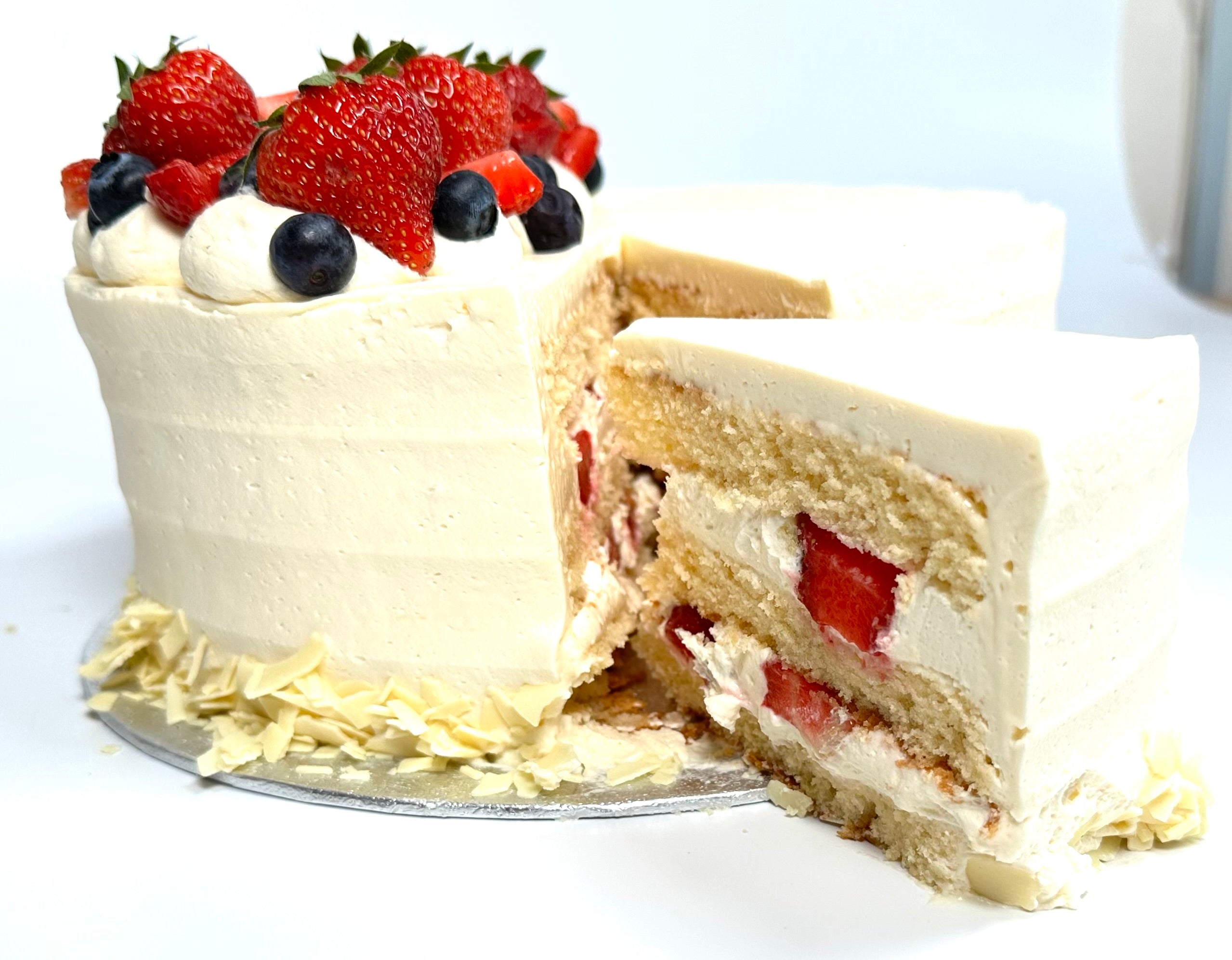 Fresh Cream Strawberry Sponge